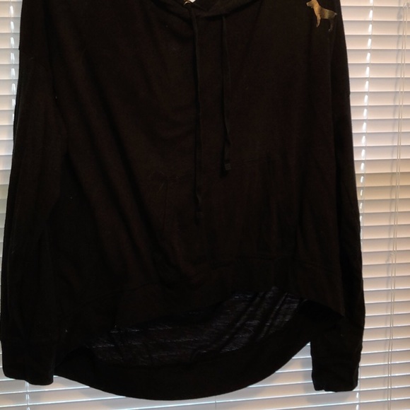 Black pink sweatshirt with gold writing - Picture 2 of 2